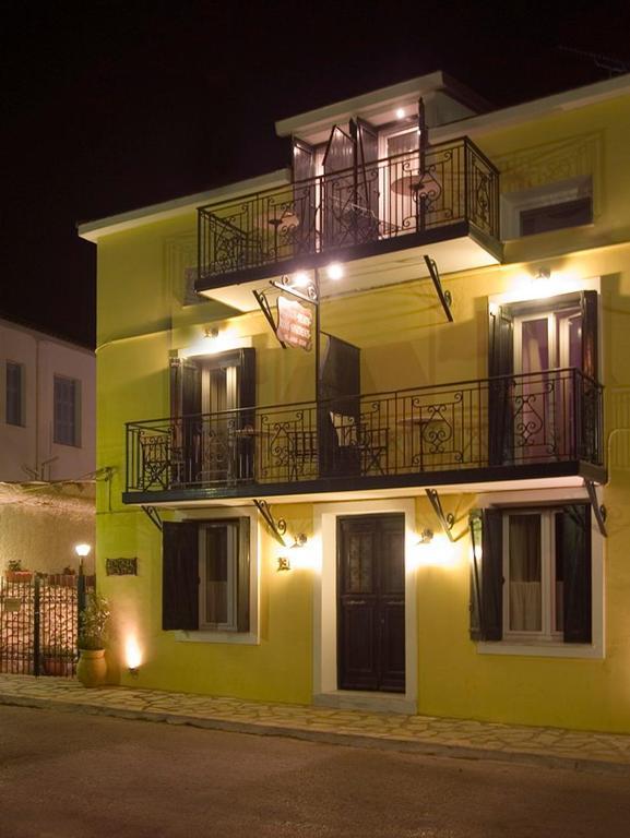Meliti Guesthouse Акрата Экстерьер фото