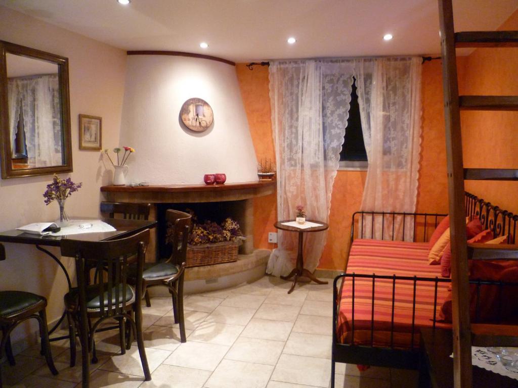 Meliti Guesthouse Акрата Номер фото