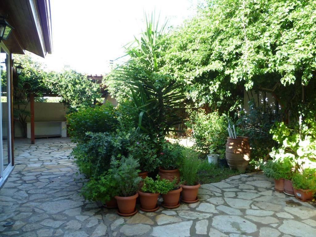 Meliti Guesthouse Акрата Номер фото